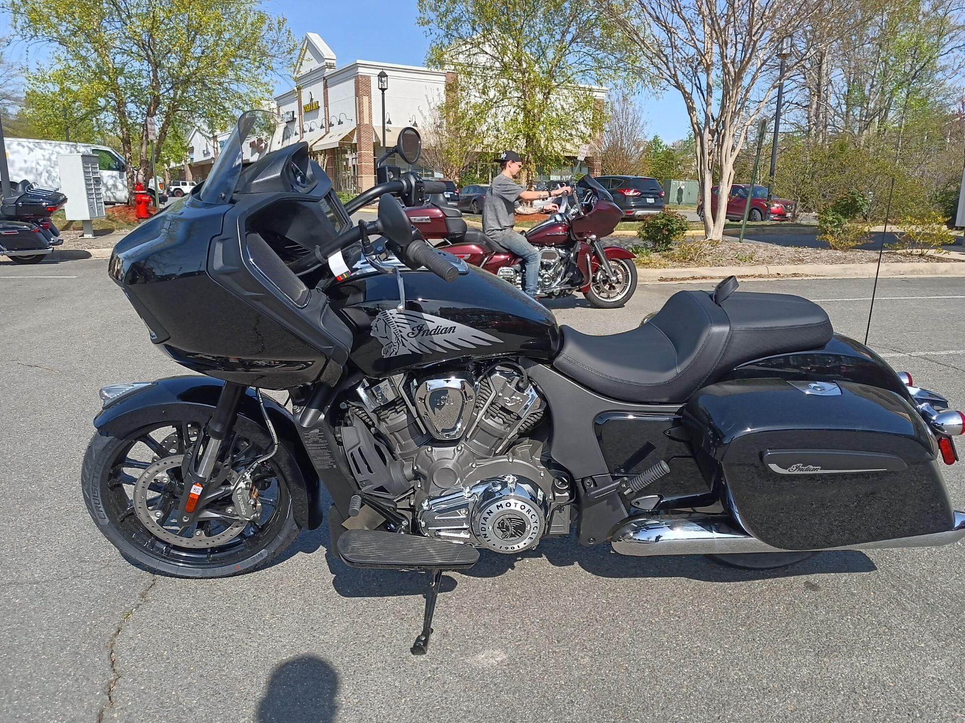 2023 Indian Motorcycle Challenger® in Fredericksburg, Virginia - Photo 2