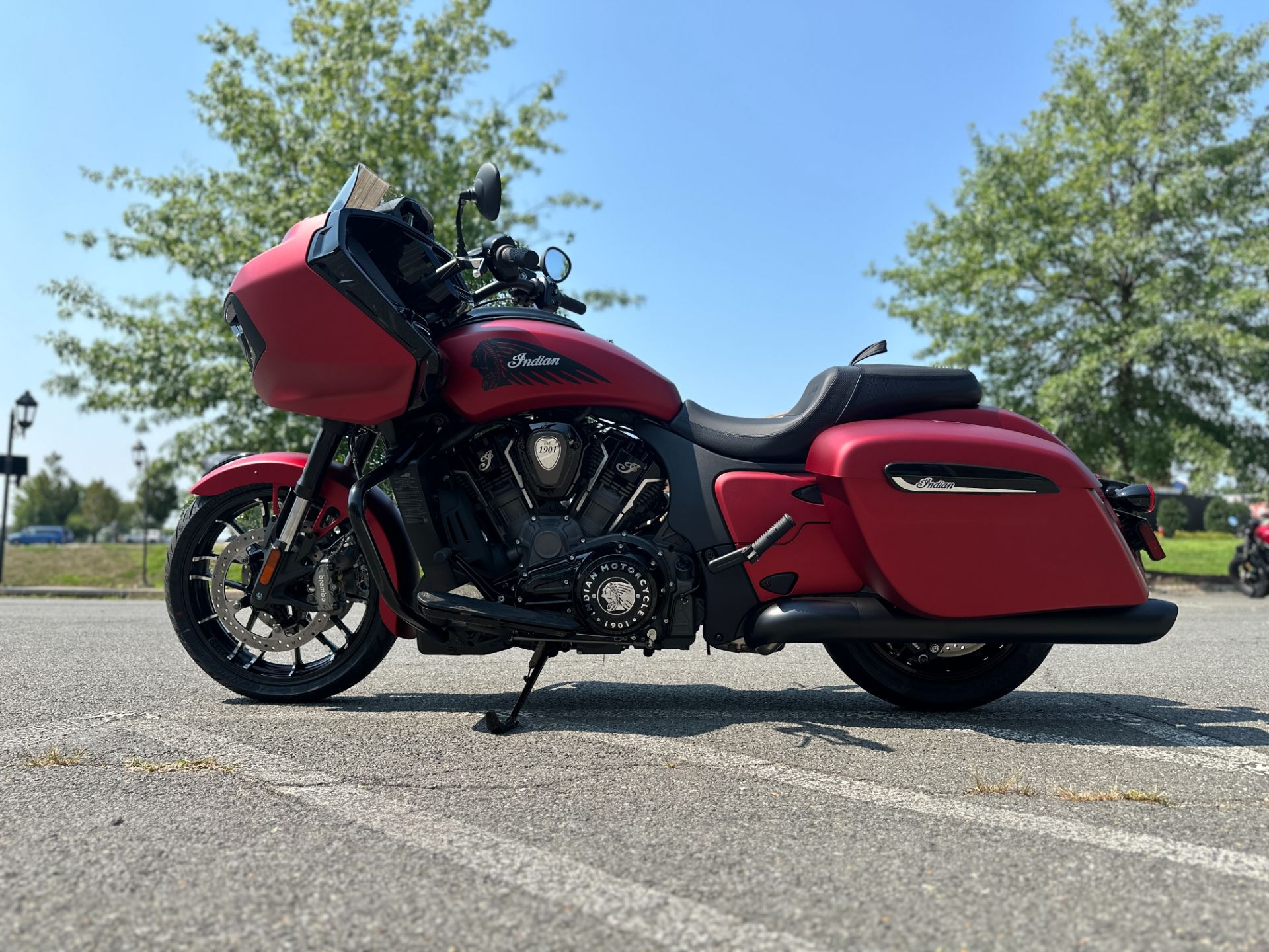 2024 Indian Motorcycle Challenger® Dark Horse® in Fredericksburg, Virginia - Photo 5