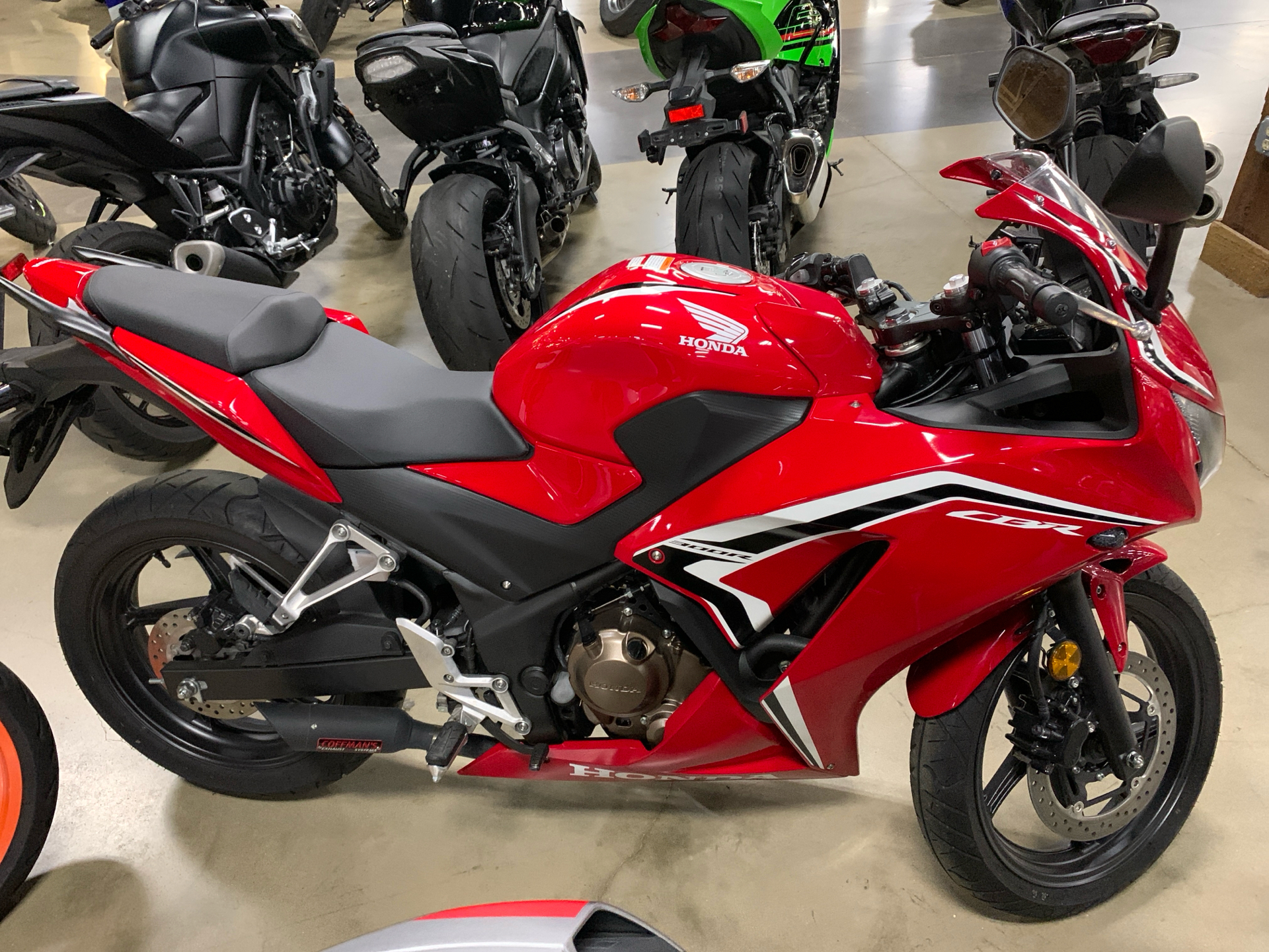 2021 Honda CBR300R in Ridgeland, Mississippi - Photo 1