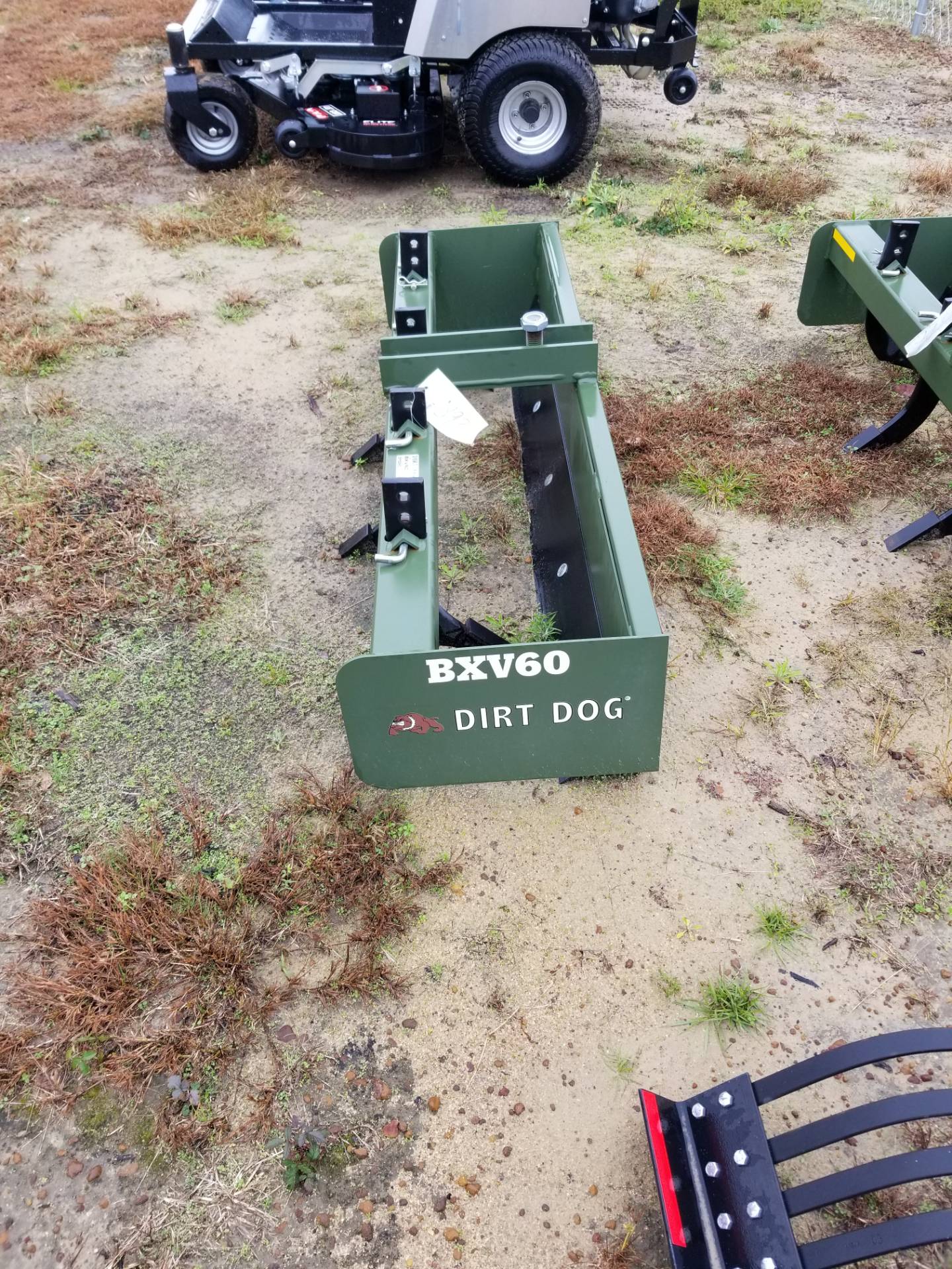 2018 DIRT DOG 60" BOX BLADE in Tifton, Georgia - Photo 2