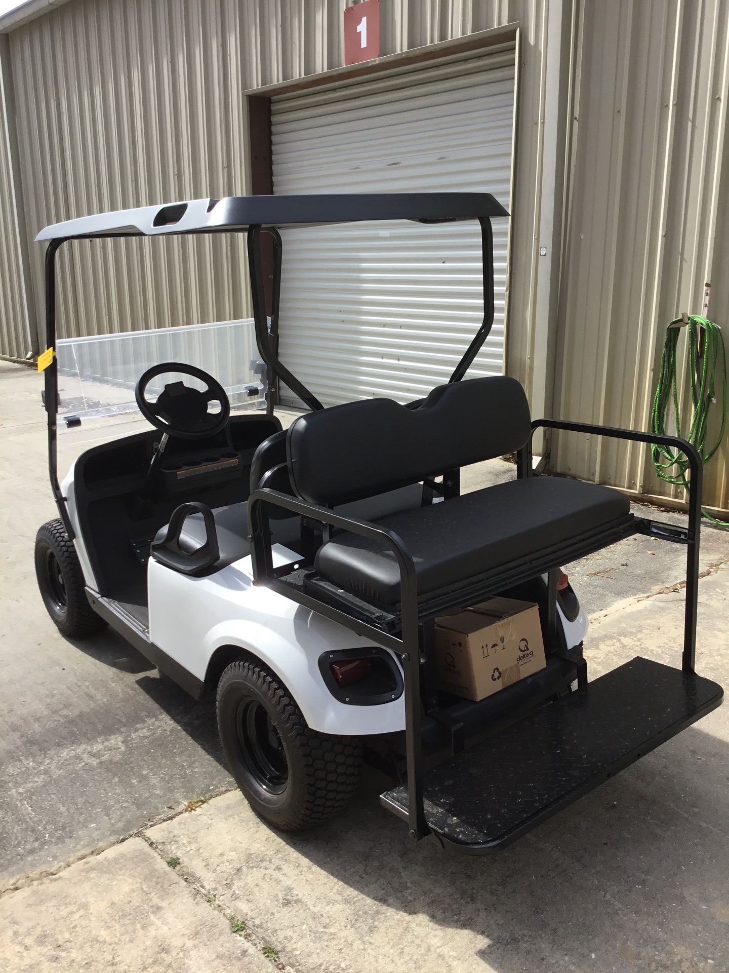 2019 E-Z-GO TXT-Electric in Tifton, Georgia - Photo 4