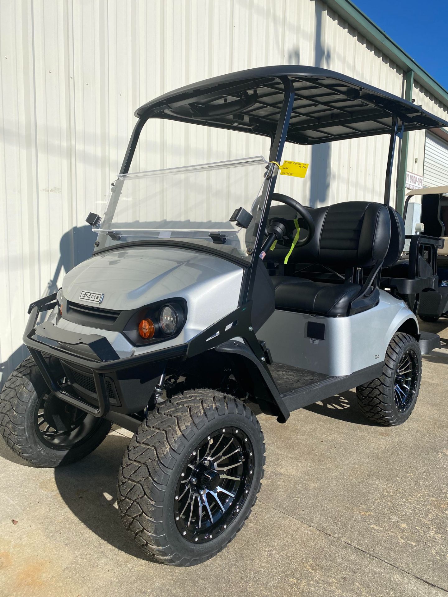 2024 E-Z-GO EZGO EXPRESS S4 G-EFI in Tifton, Georgia - Photo 1