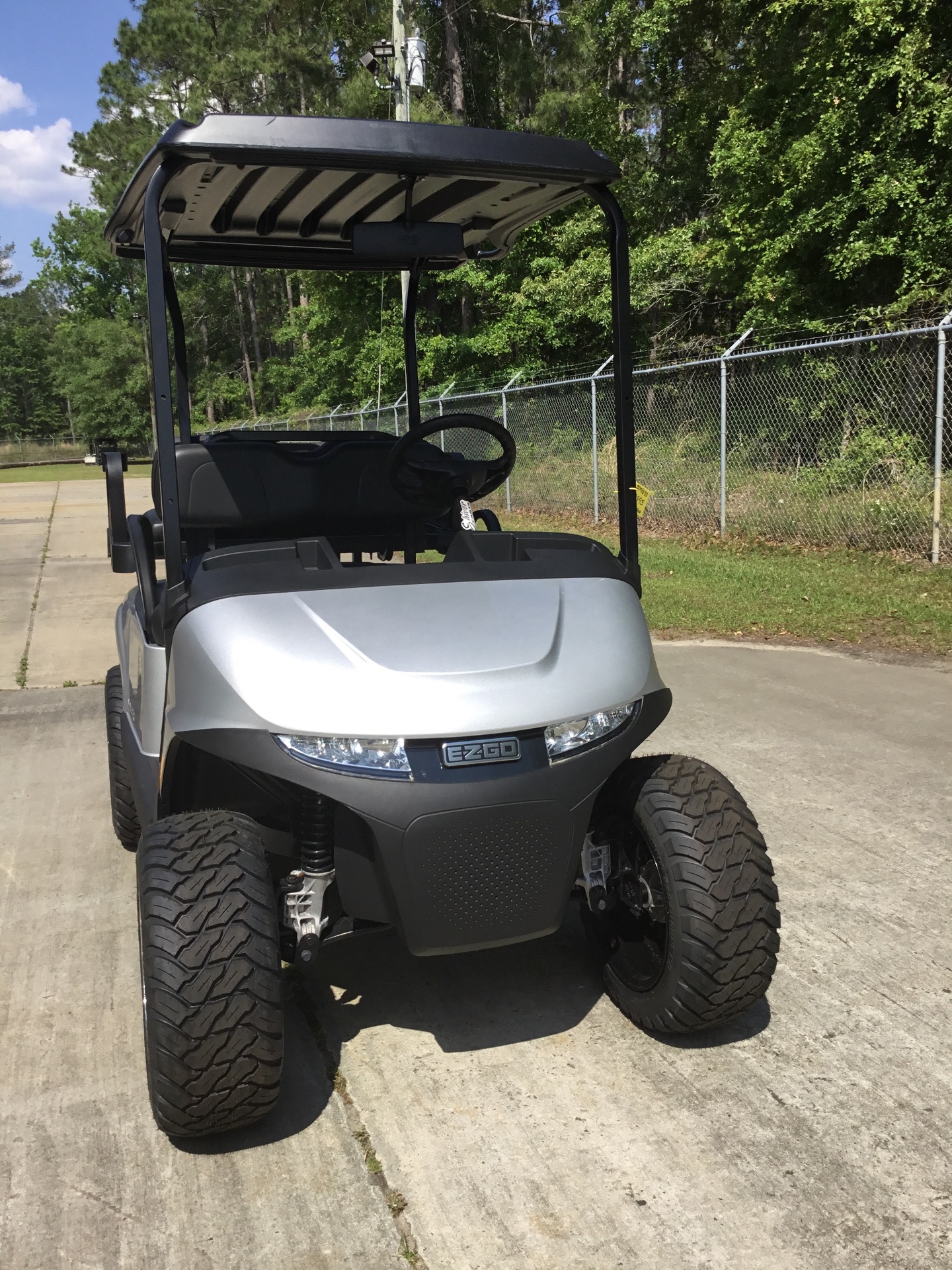 2024 E-Z-GO VALOR G EFI in Tifton, Georgia - Photo 5