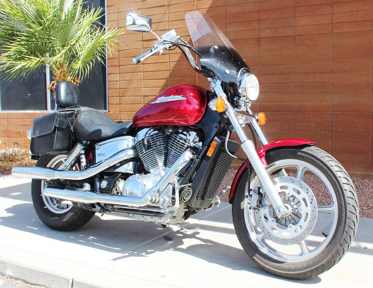 Honda shadow spirit 1100