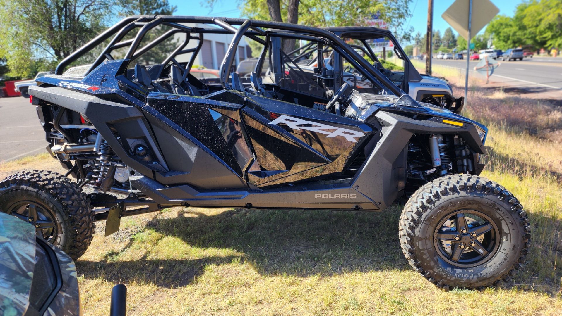 2024 Polaris RZR Turbo R 4 Sport in Bend, Oregon - Photo 3