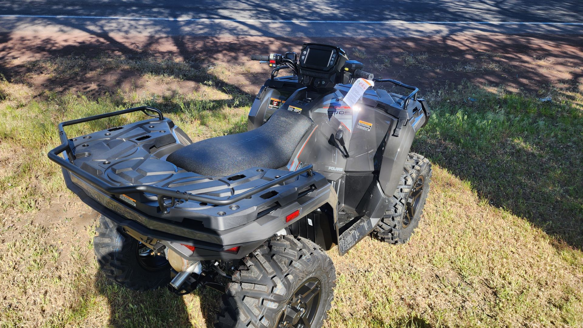 2024 Polaris Sportsman 570 Ride Command Edition in Bend, Oregon - Photo 3