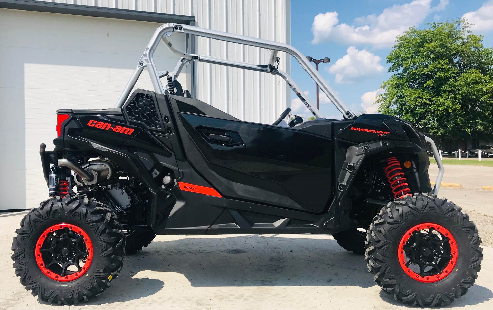 2020 Can Am Maverick Sport X Xc 1000r In Cambridge Ohio