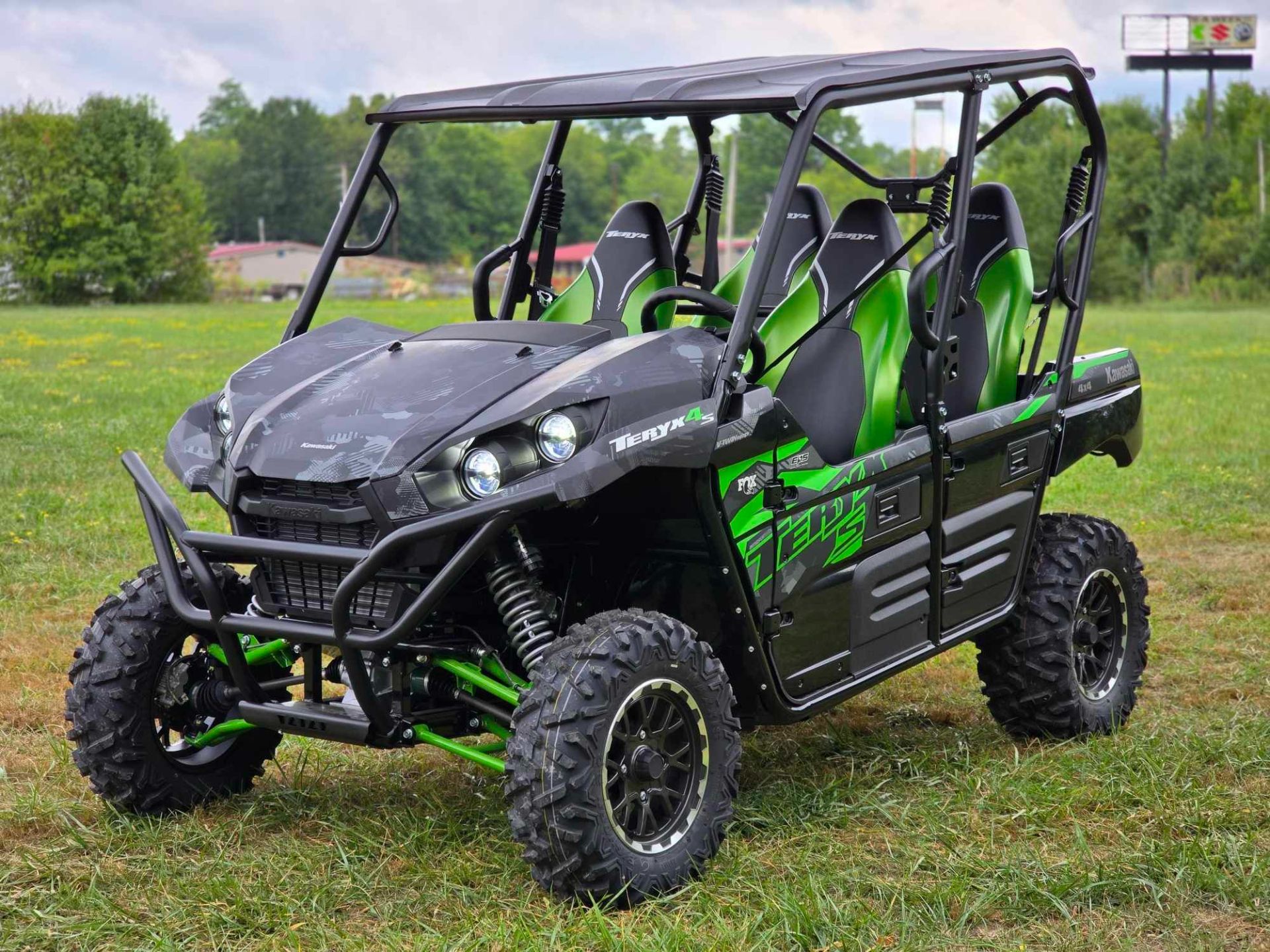 2024 Kawasaki Teryx4 S LE in Cambridge, Ohio - Photo 1