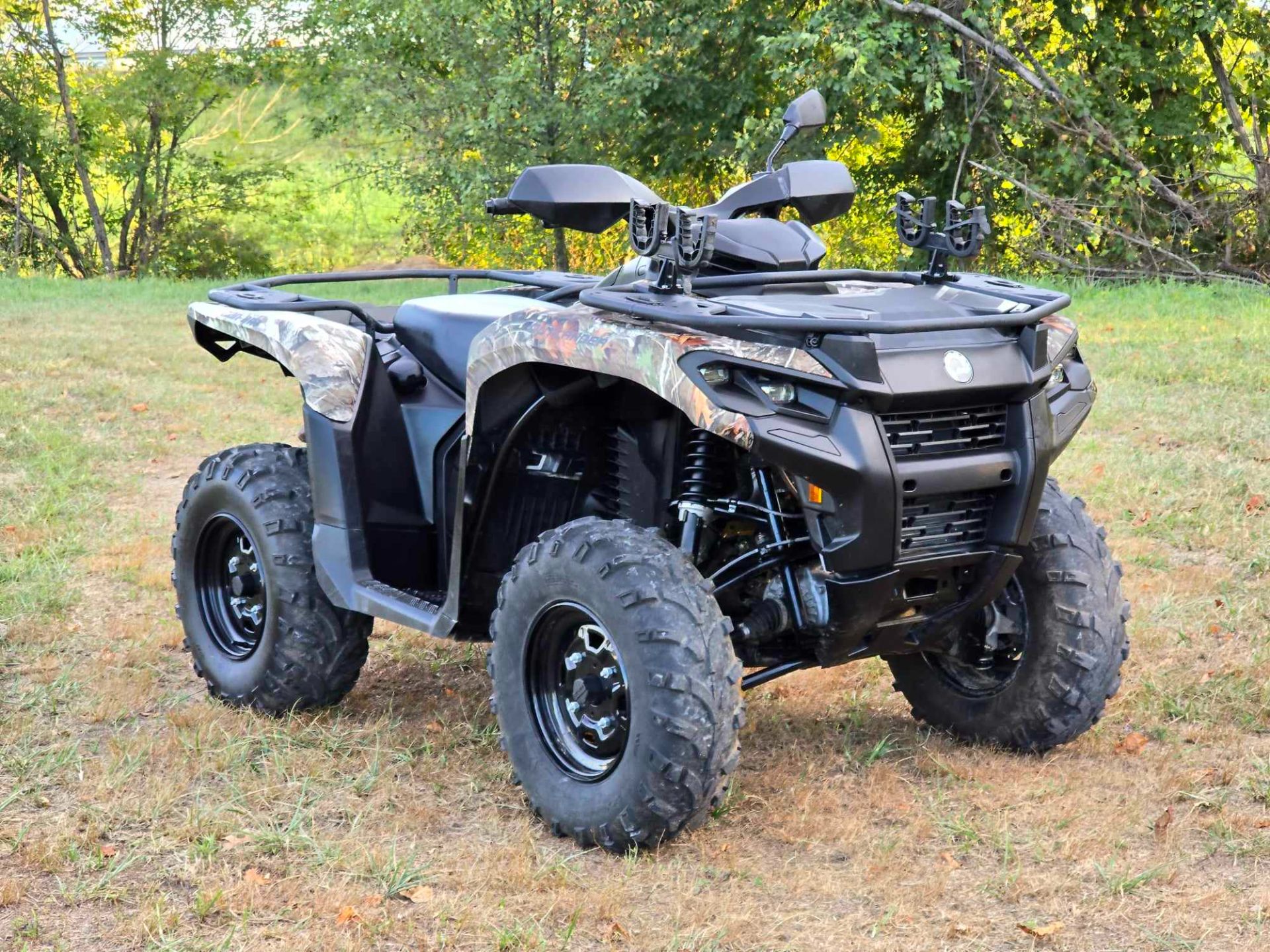 2023 Can-Am Outlander DPS 700 in Cambridge, Ohio - Photo 6