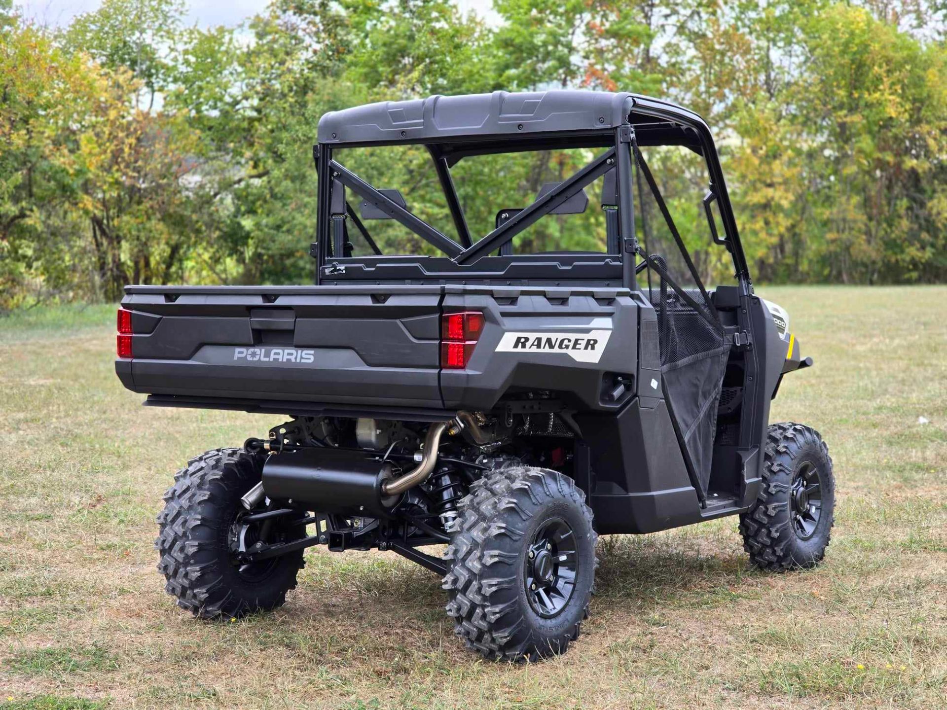 2025 Polaris Ranger 1000 Premium in Cambridge, Ohio - Photo 4