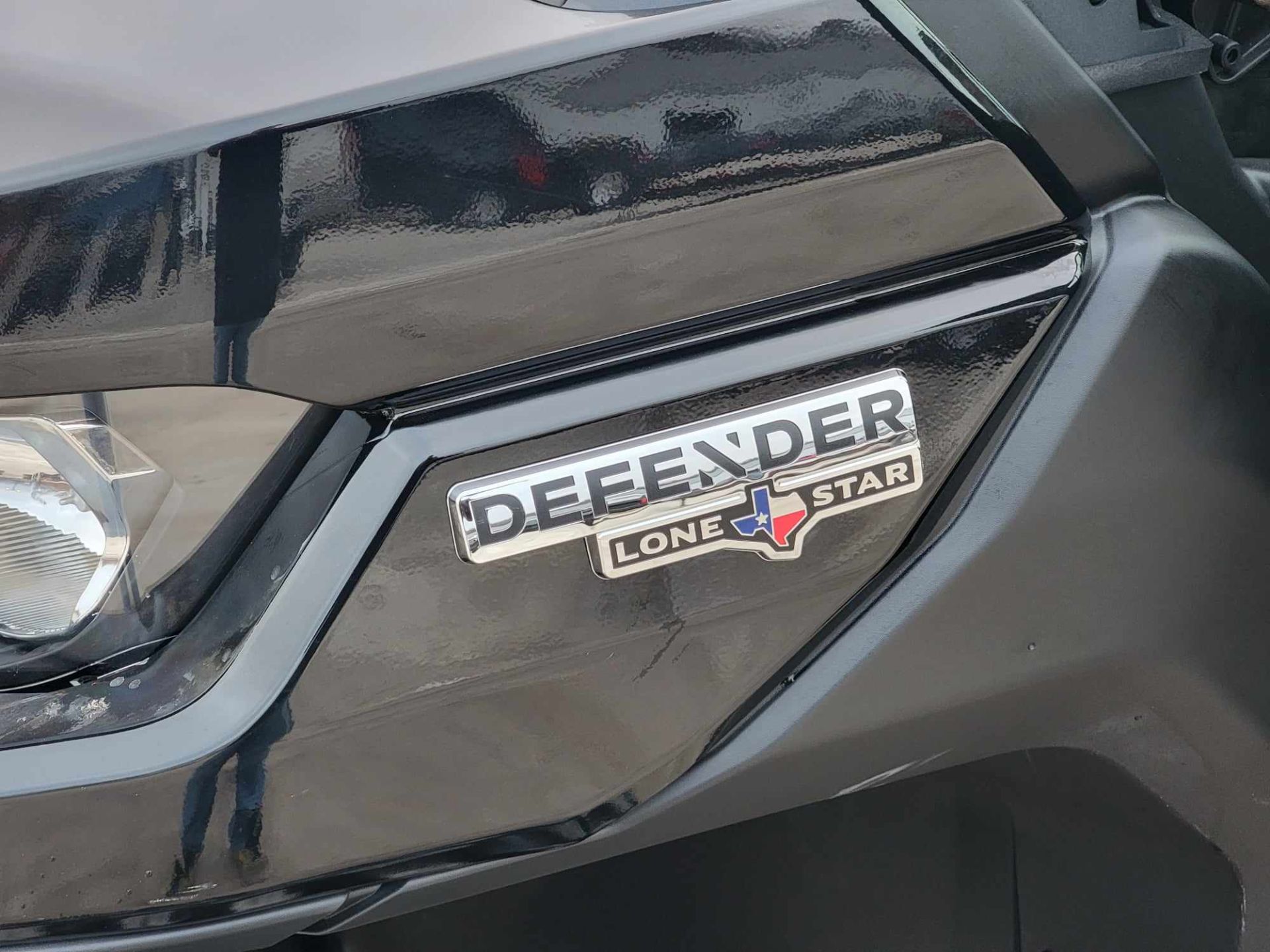 2024 Can-Am Defender MAX Lone Star CAB HD10 in Cambridge, Ohio - Photo 8