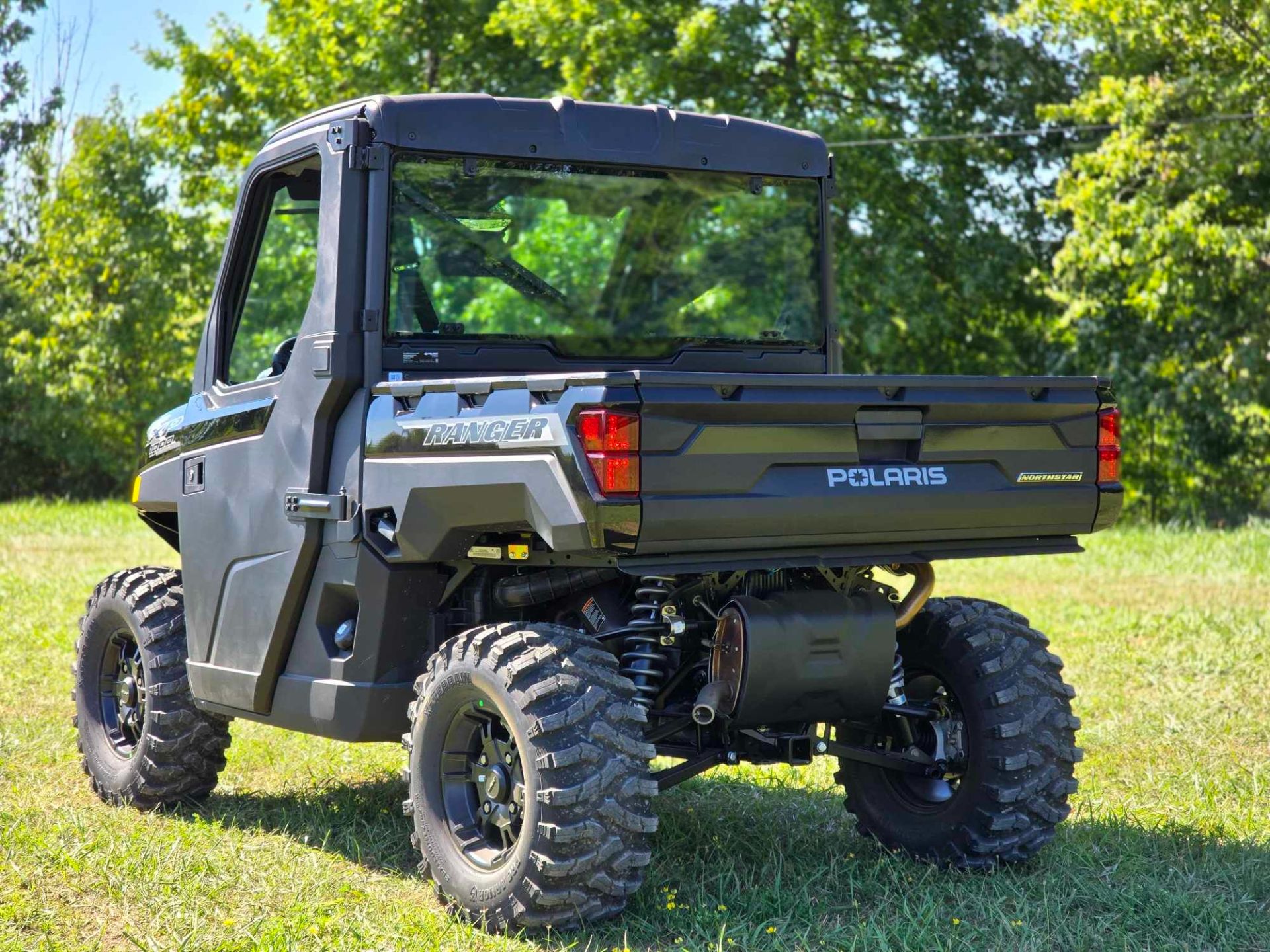 2025 Polaris Ranger XP 1000 NorthStar Edition Premium With Fixed Windshield in Cambridge, Ohio - Photo 3