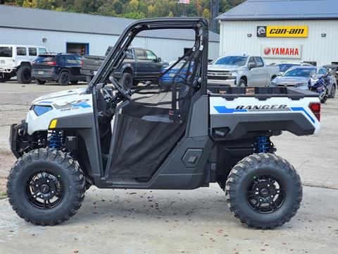 2024 Polaris Ranger XP Kinetic Premium in Cambridge, Ohio - Photo 2