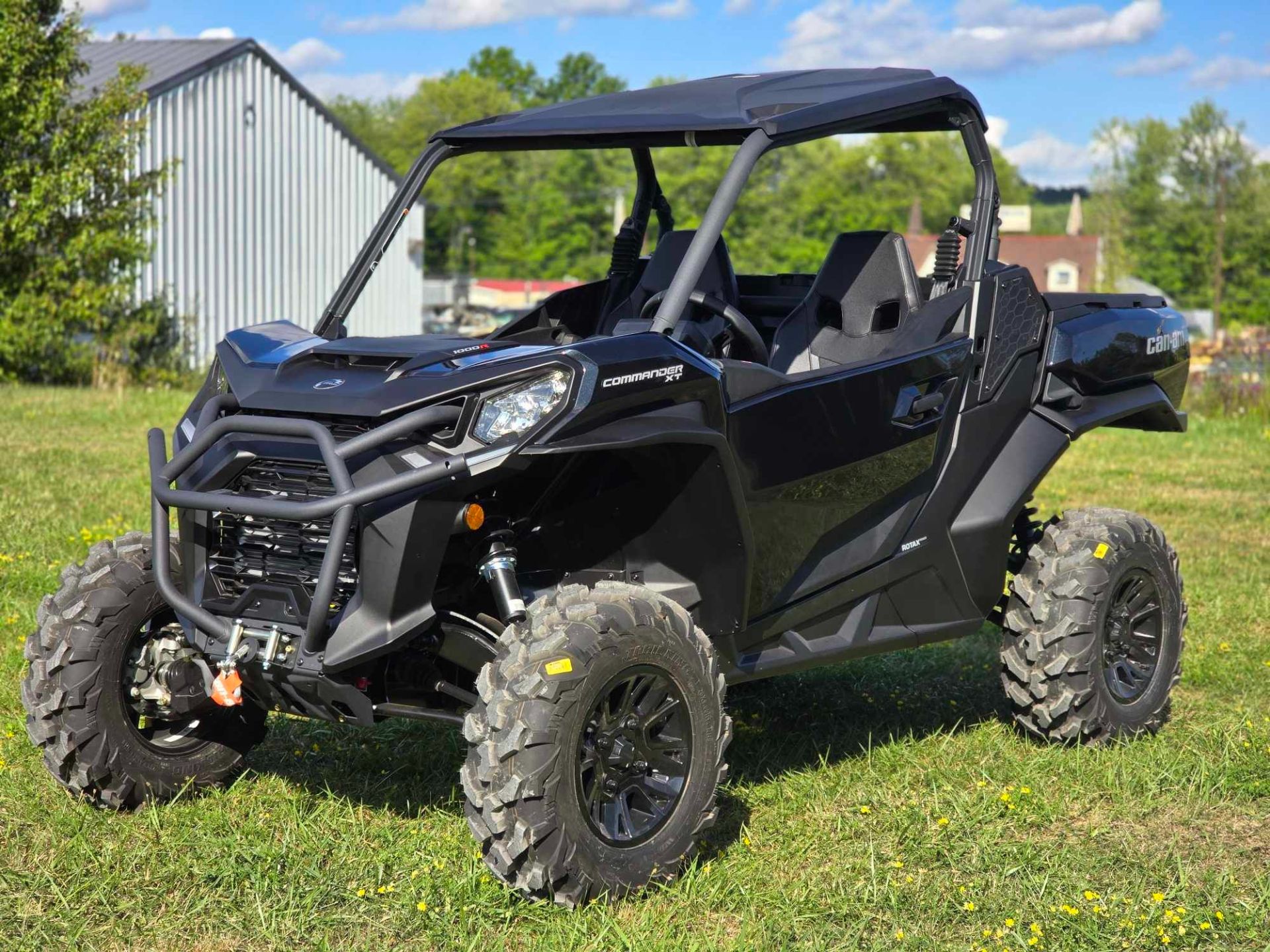 2024 Can-Am Commander XT 1000R in Cambridge, Ohio - Photo 1