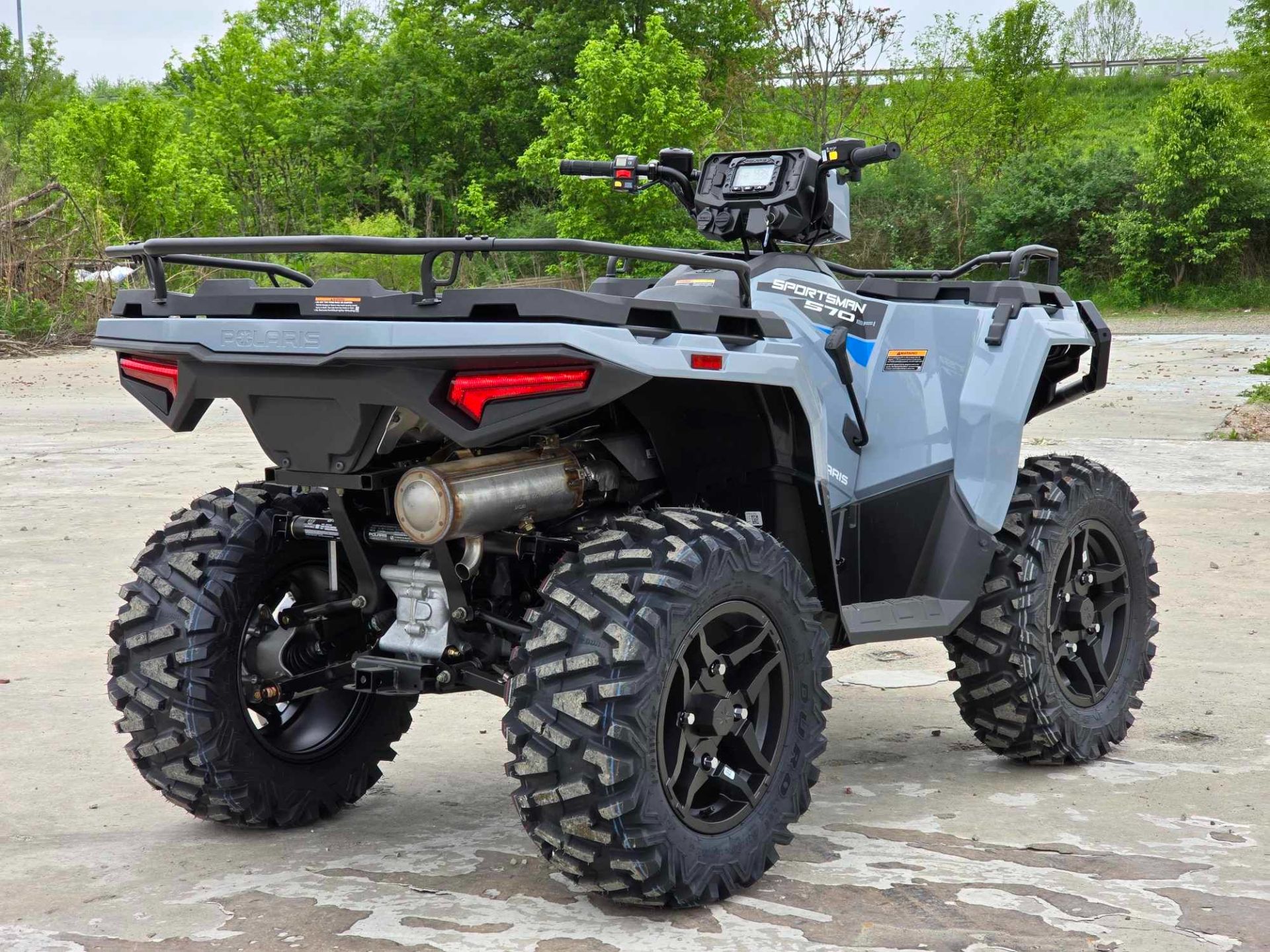 2024 Polaris Sportsman 570 Premium in Cambridge, Ohio - Photo 4