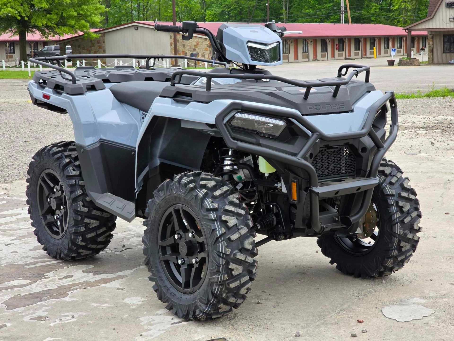 2024 Polaris Sportsman 570 Premium in Cambridge, Ohio - Photo 6