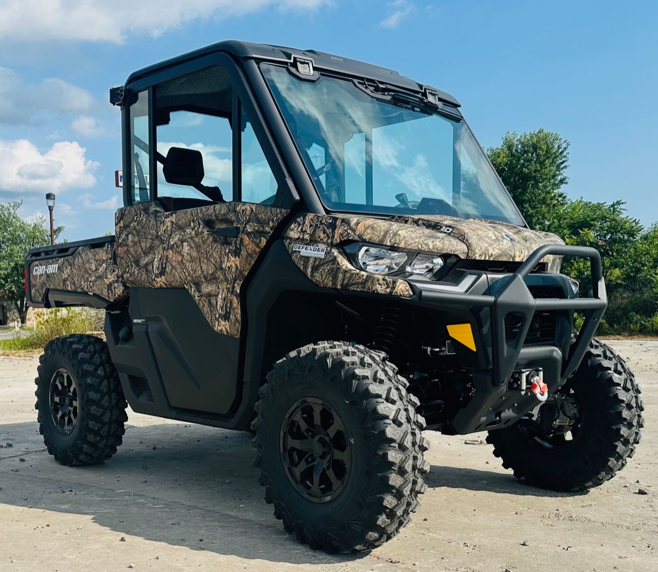 2024 Can-Am Defender Limited in Cambridge, Ohio - Photo 8