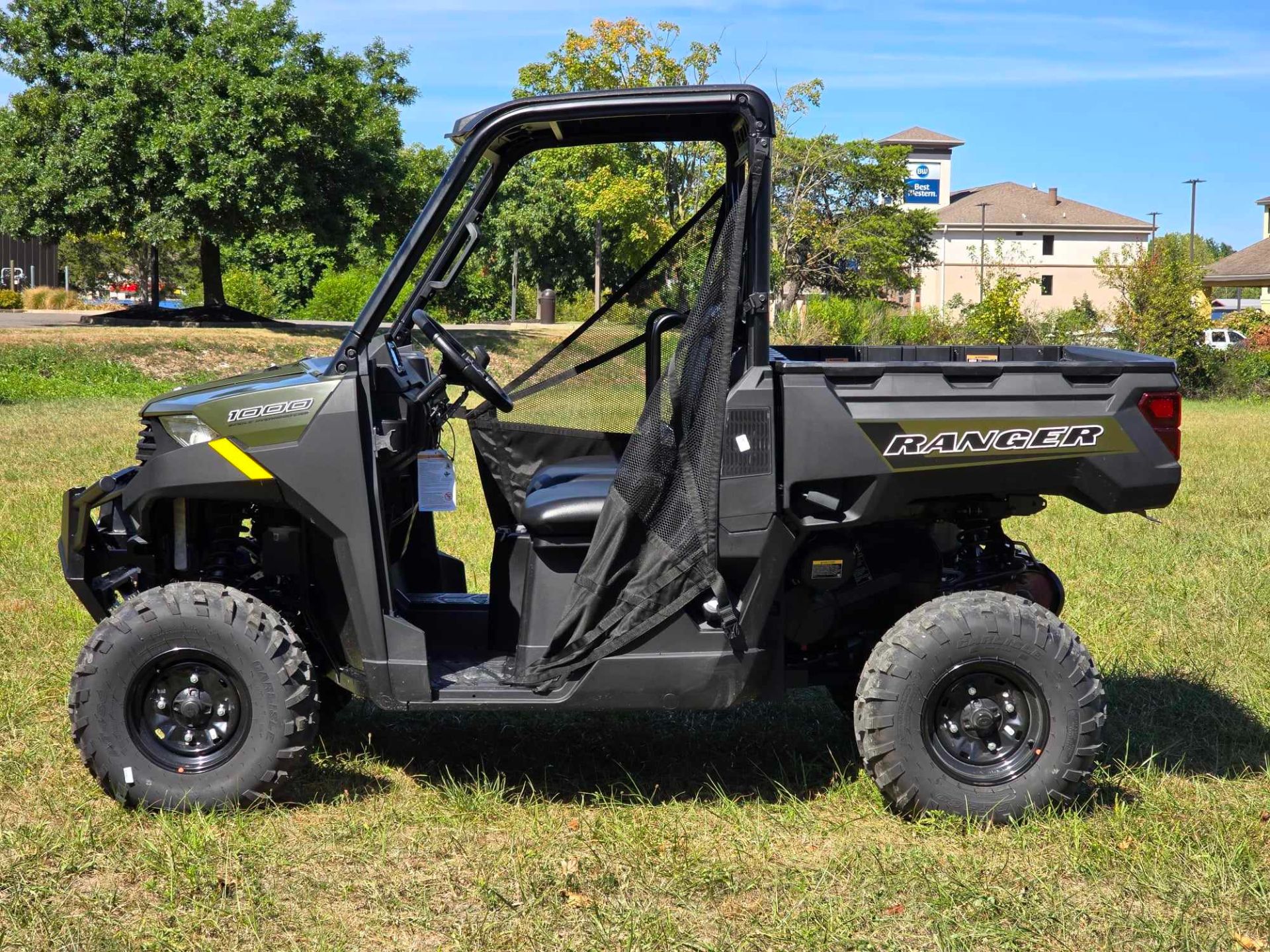 2025 Polaris Ranger 1000 EPS in Cambridge, Ohio - Photo 2