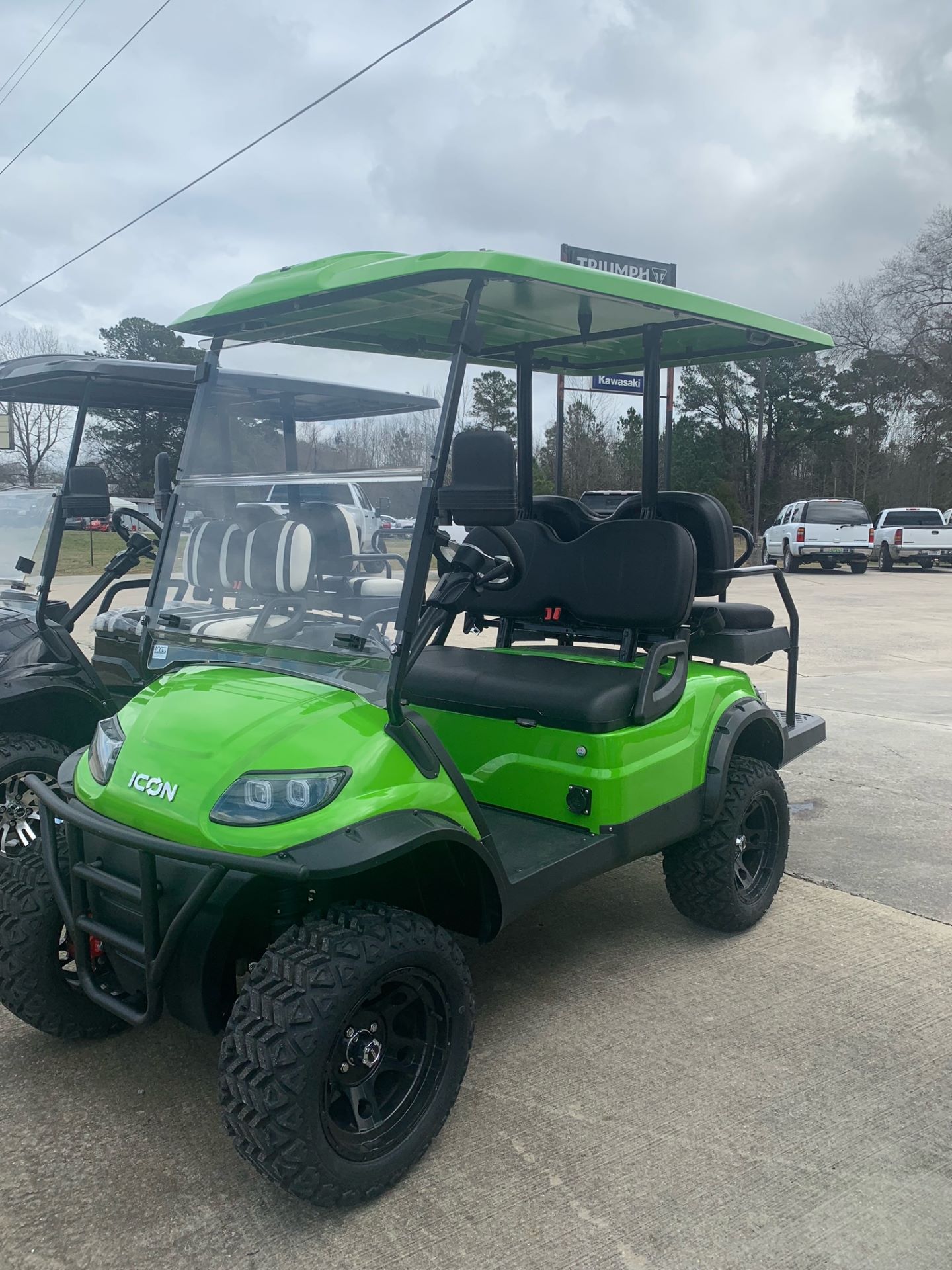 2022 ICON I40L LIME GRN W/TWO TONE SEATS in Decatur, Alabama - Photo 2