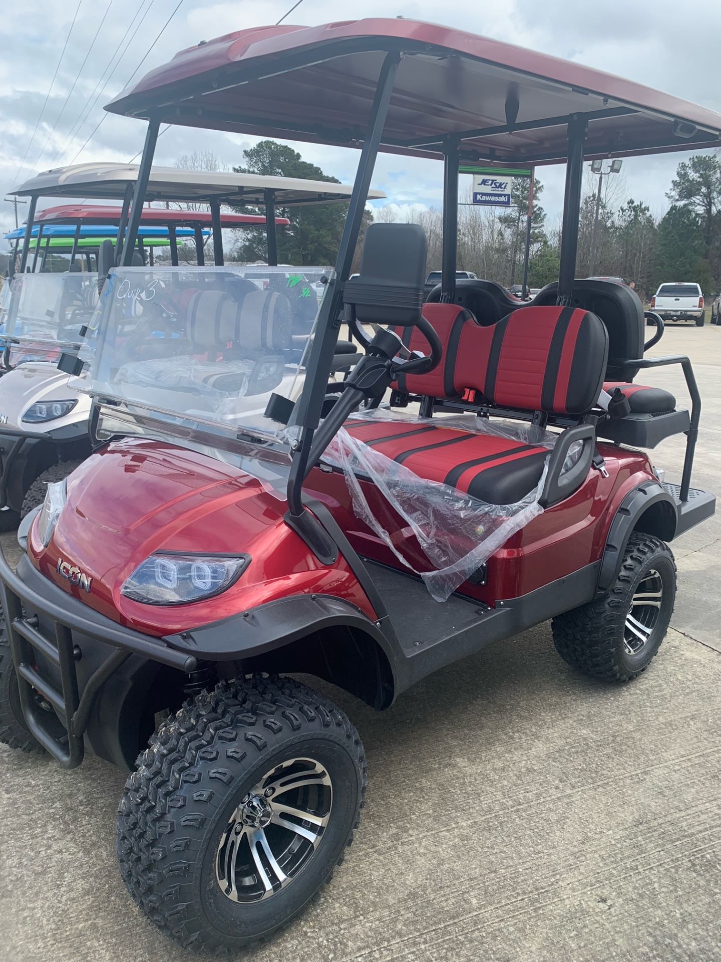 2022 ICON I40L TORCH RED W/BLACK SEATS in Decatur, Alabama - Photo 1