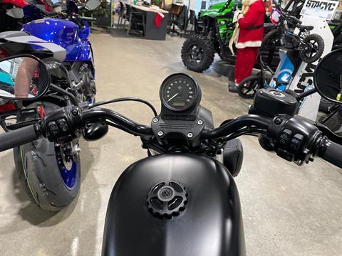2017 Harley-Davidson Sportster 883 iron in Danbury, Connecticut - Photo 4