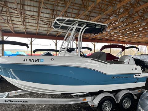 2021 Crownline 200 CC Finseeker in Bridgeport, New York - Photo 2