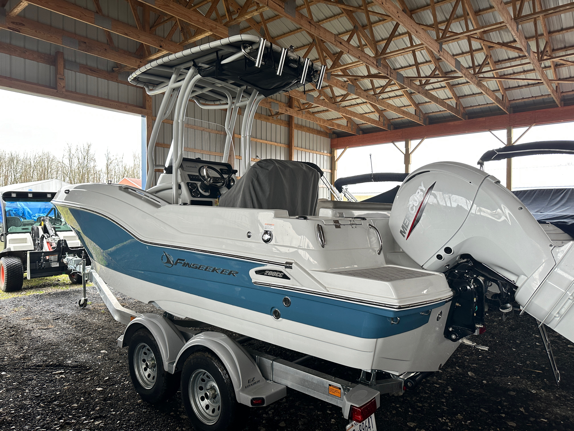 2021 Crownline 200 CC Finseeker in Bridgeport, New York - Photo 3