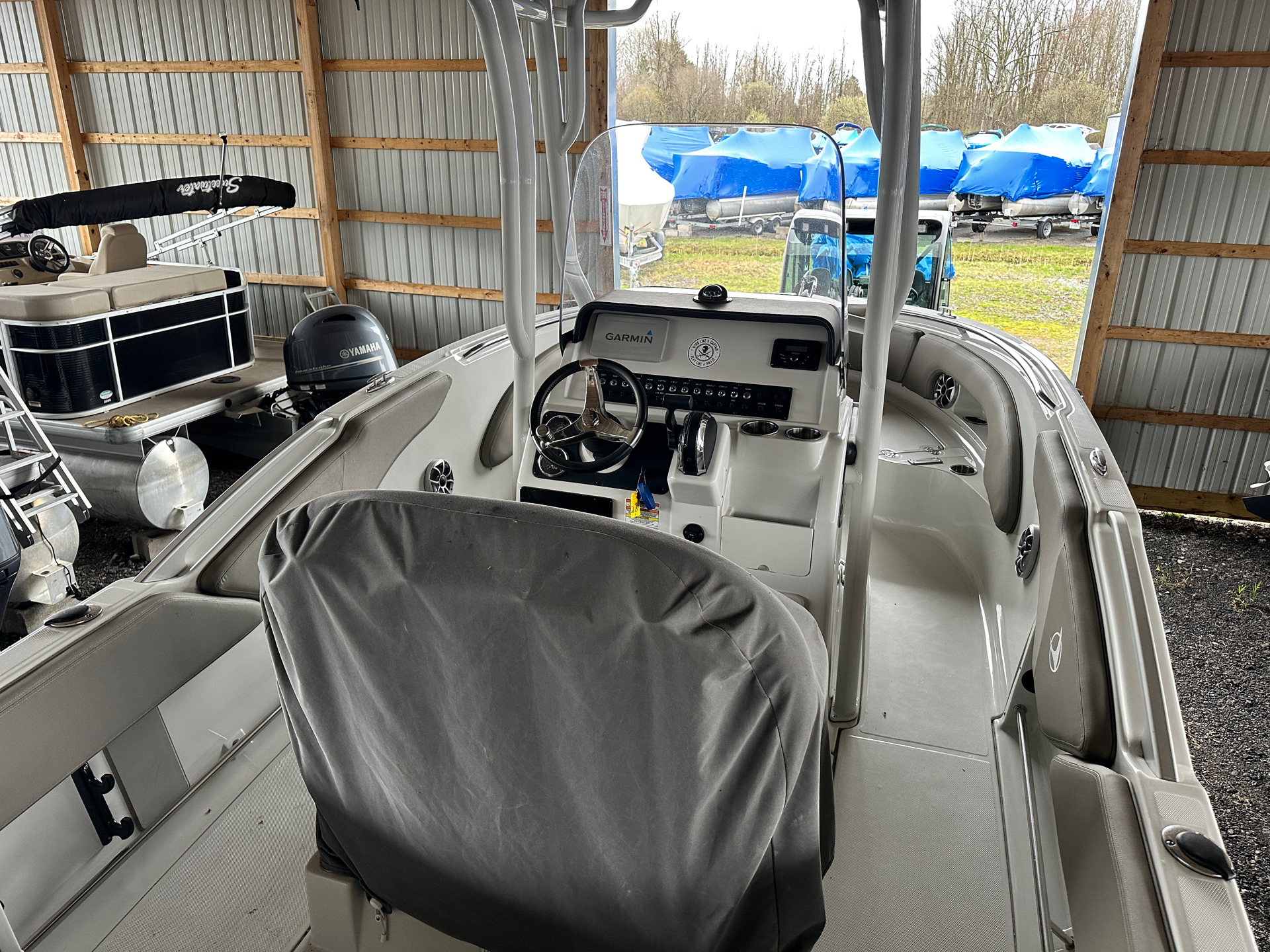 2021 Crownline 200 CC Finseeker in Bridgeport, New York - Photo 9