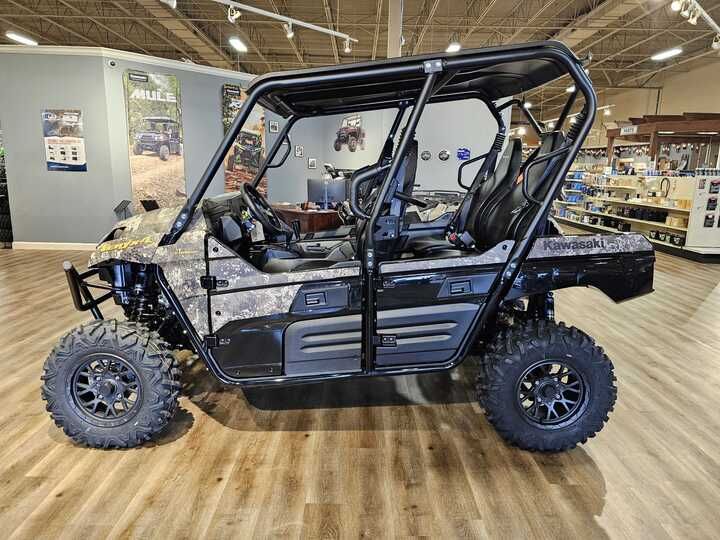 2025 Kawasaki Teryx4 S Camo in Jackson, Missouri - Photo 2