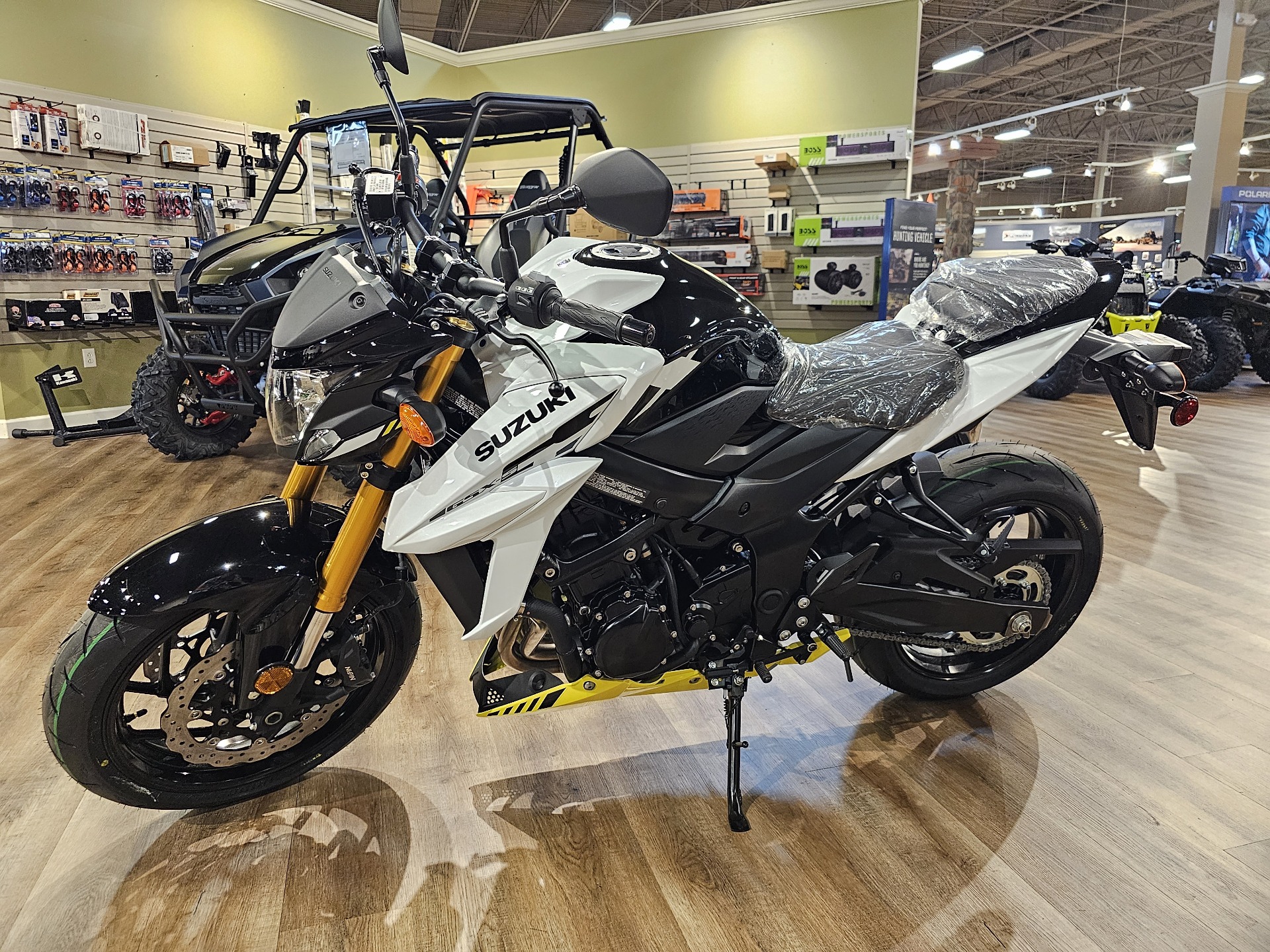 2023 Suzuki GSX-S750Z in Jackson, Missouri - Photo 3