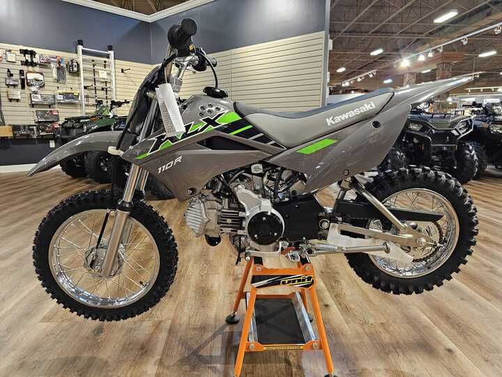 2025 Kawasaki KLX 110R in Jackson, Missouri - Photo 2