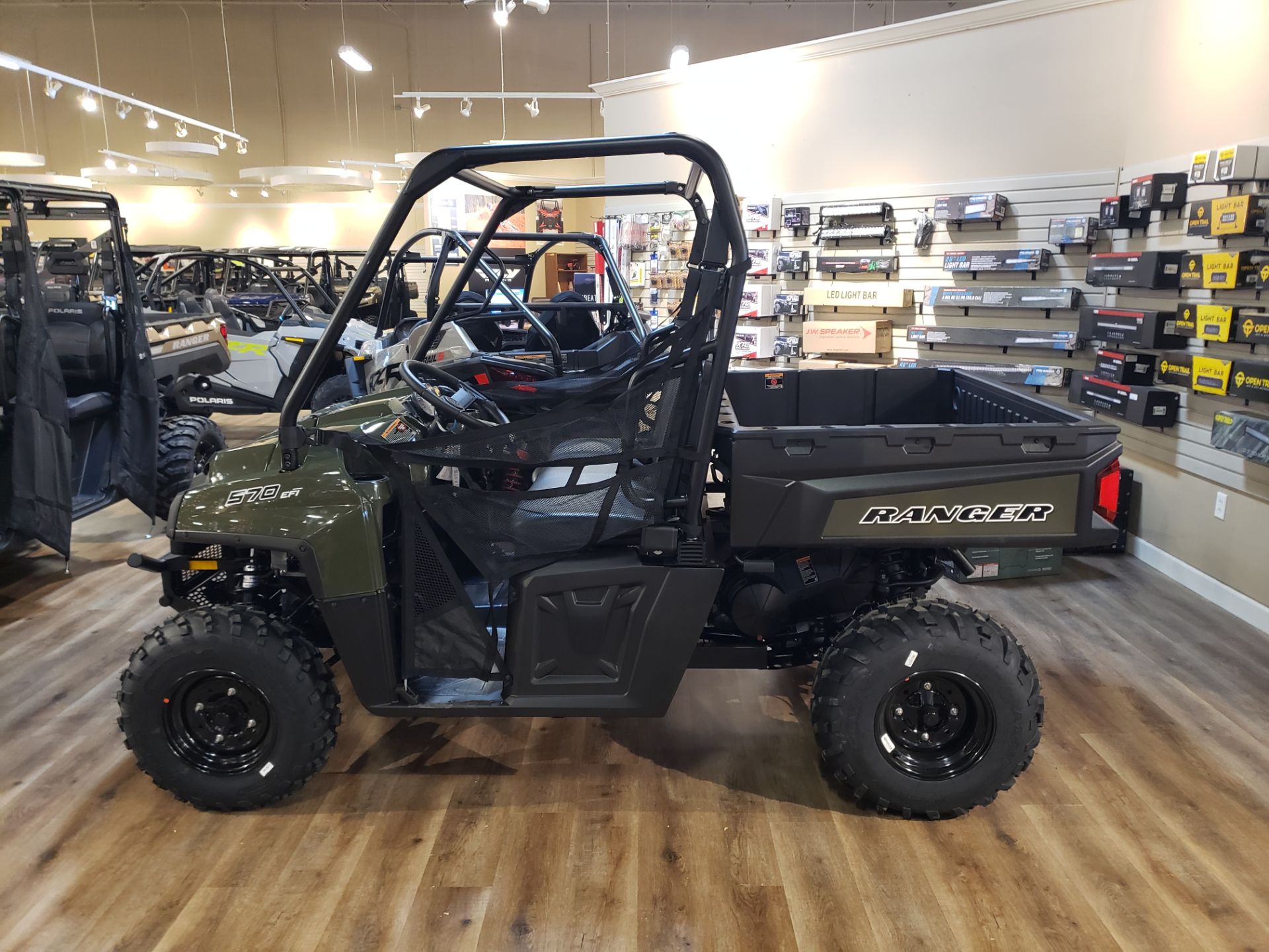 2025 Polaris Ranger 570 Full-Size in Jackson, Missouri - Photo 2