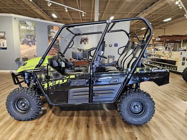 2025 Kawasaki Teryx4 in Jackson, Missouri - Photo 2