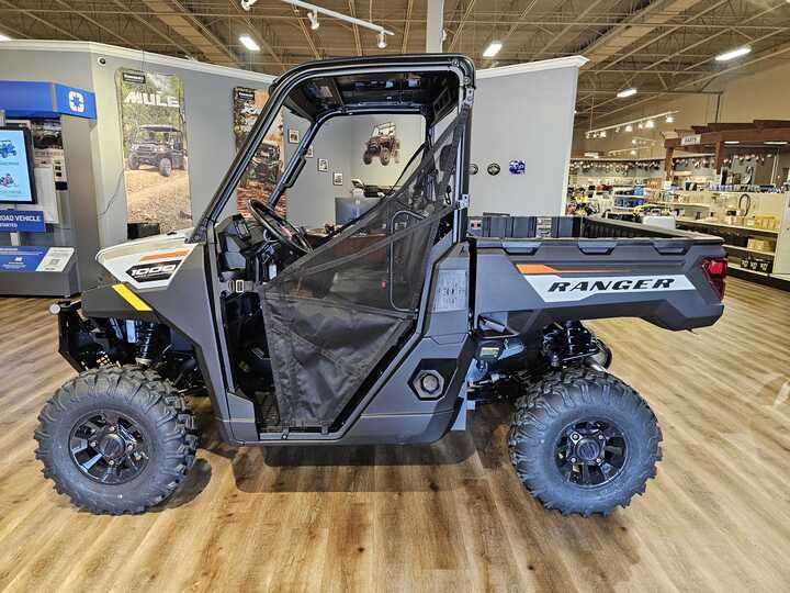 2025 Polaris Ranger 1000 Premium in Jackson, Missouri - Photo 2