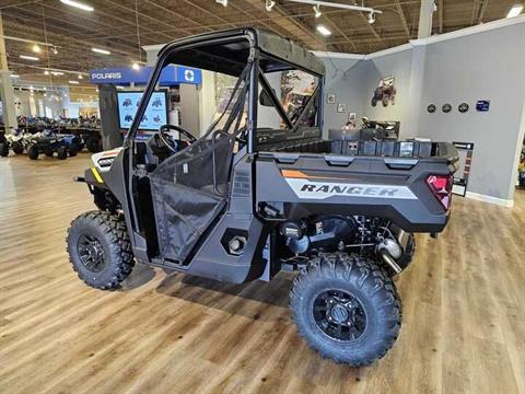 2025 Polaris Ranger 1000 Premium in Jackson, Missouri - Photo 3