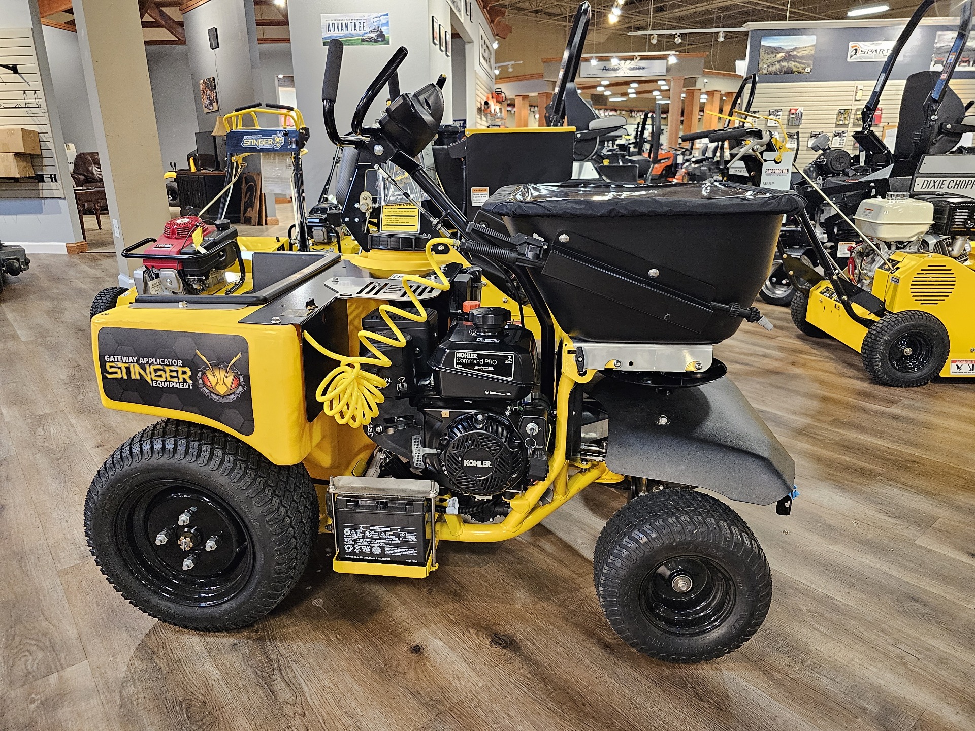 2023 Stinger Equipment Gateway Applicator in Jackson, Missouri - Photo 1