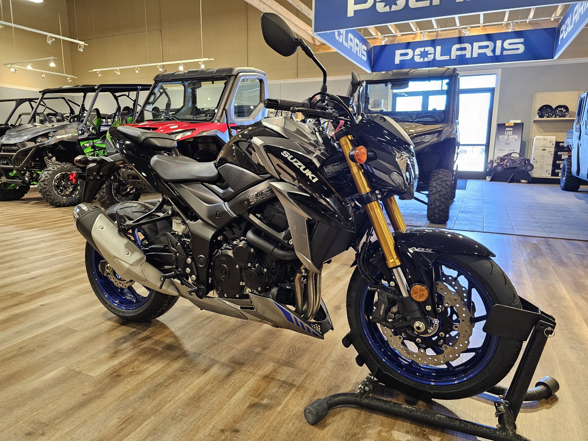 2023 Suzuki GSX-S750Z ABS in Jackson, Missouri - Photo 7