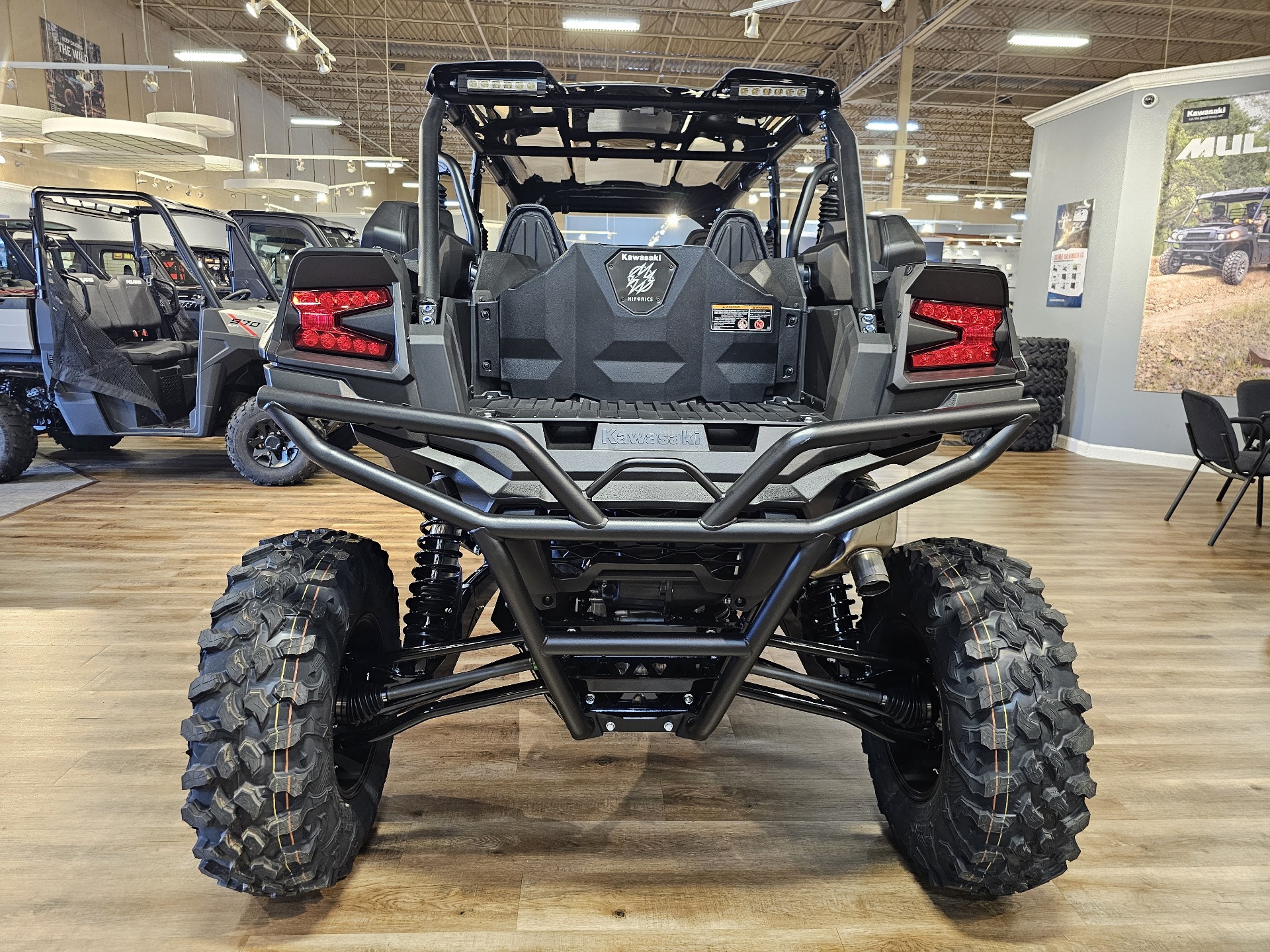 2025 Kawasaki Teryx KRX4 1000 Blackout Edition in Jackson, Missouri - Photo 4