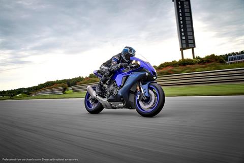 2023 Yamaha YZF-R1 in Clearwater, Florida - Photo 9