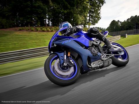 2022 Yamaha YZF-R1 in Clearwater, Florida - Photo 12