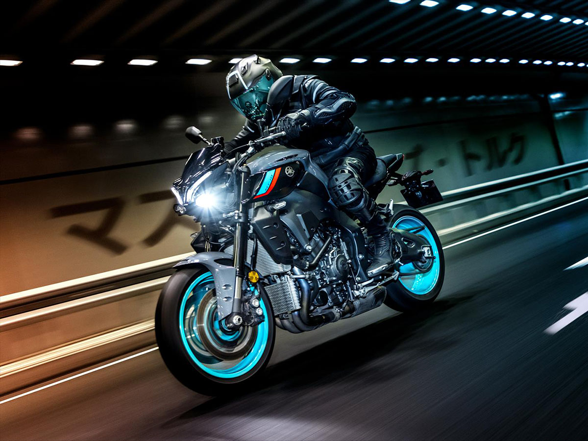 2022 Yamaha MT-10 in Clearwater, Florida - Photo 12