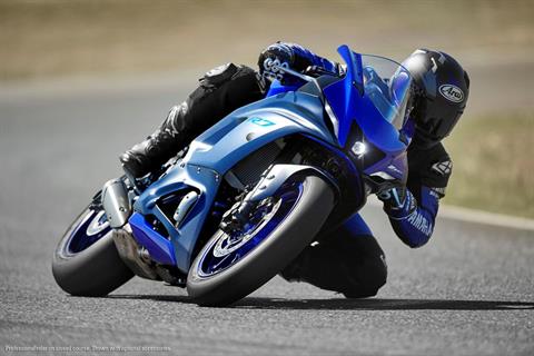 2023 Yamaha YZF-R7 in Clearwater, Florida - Photo 6