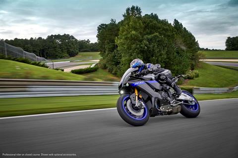 2023 Yamaha YZF-R1M in Clearwater, Florida - Photo 7