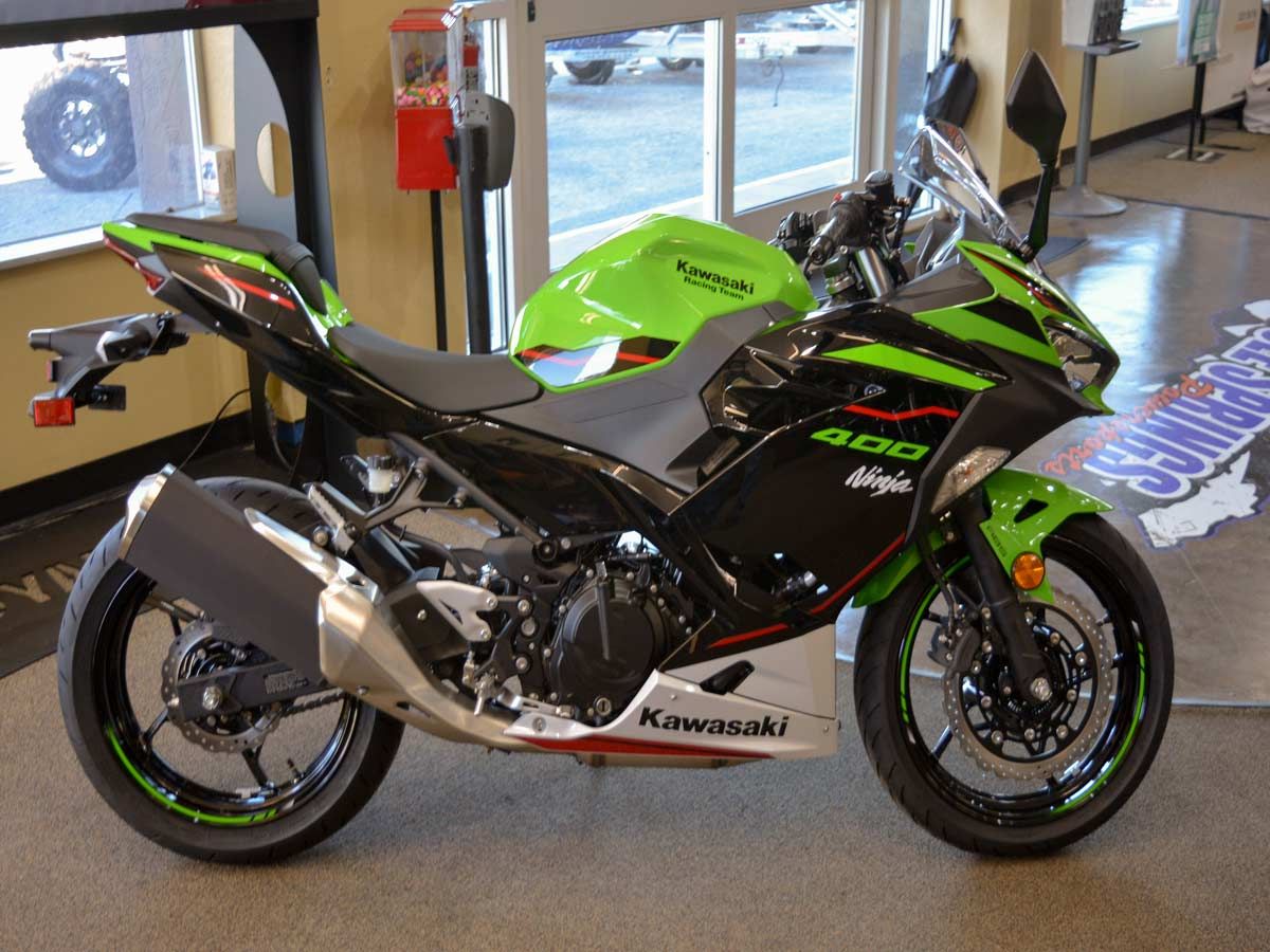 Kawasaki Ninja 400 2022