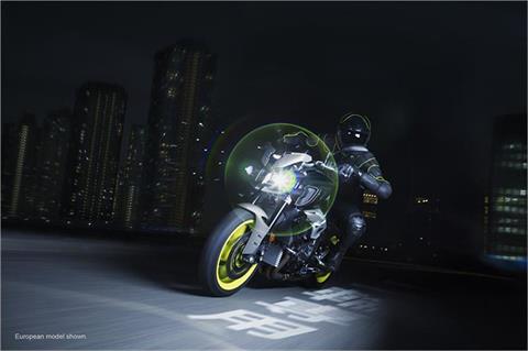 2018 Yamaha MT-10 in Clearwater, Florida - Photo 10