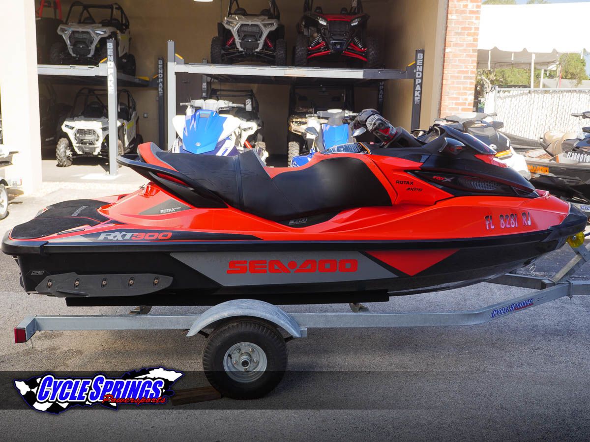 2017 Sea-Doo RXT-X 300 in Clearwater, Florida - Photo 2