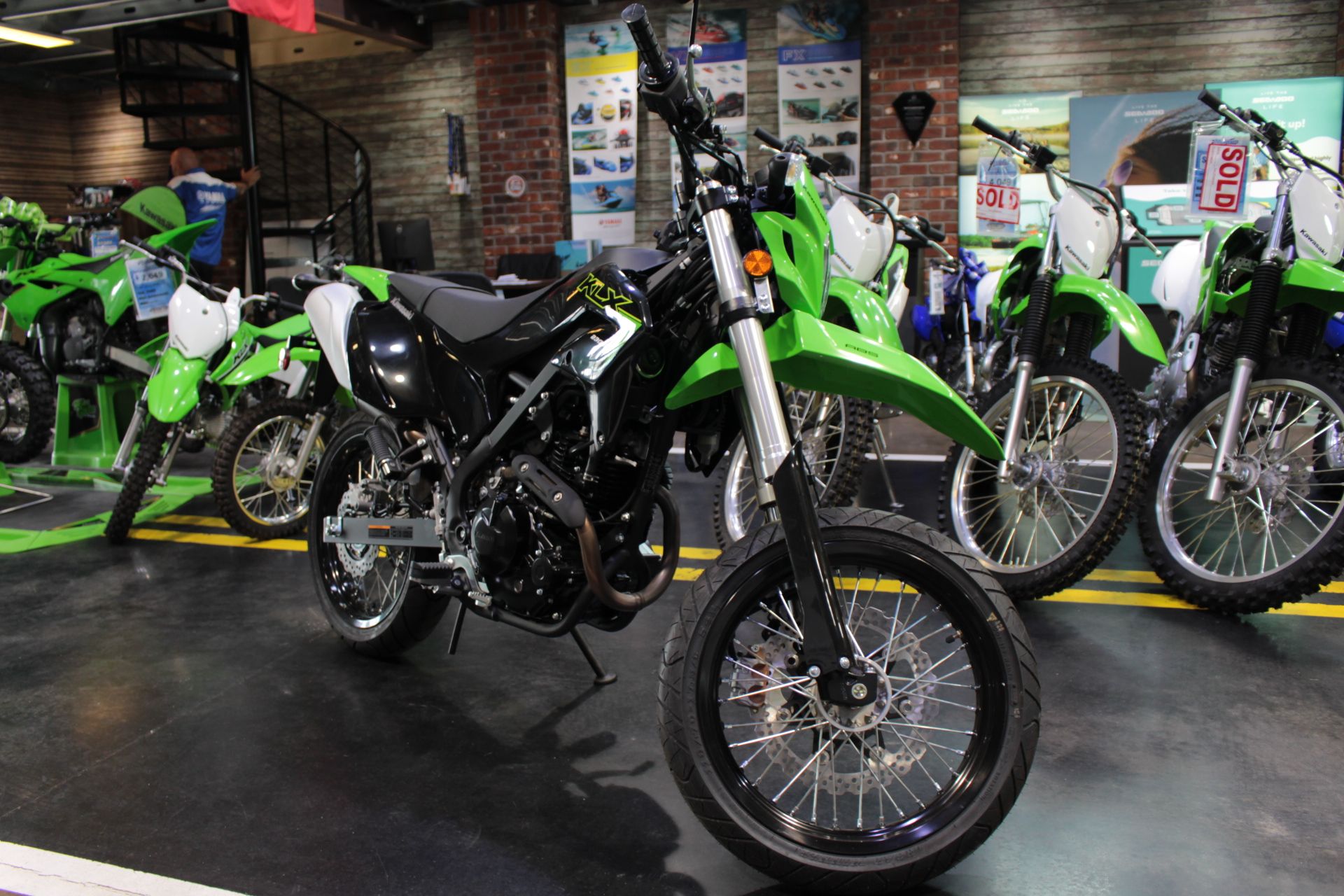 Kawasaki KLX 230SM Image