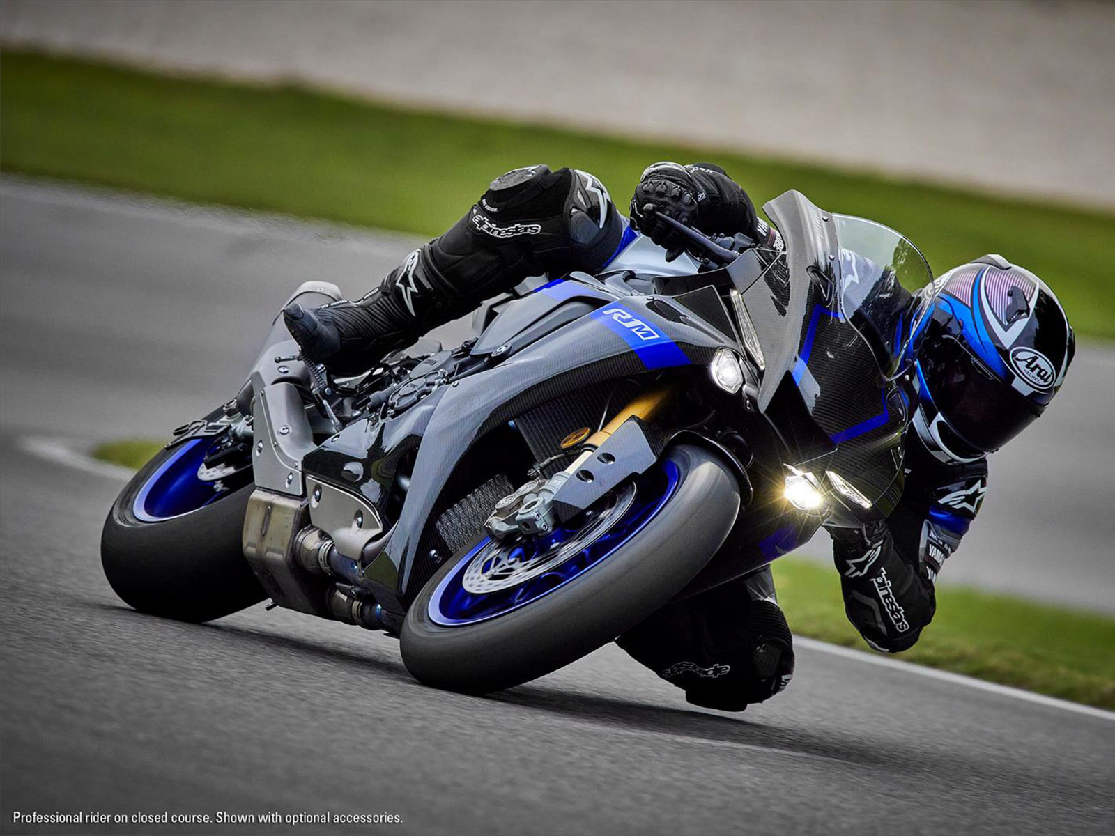 2022 Yamaha YZF-R1M in Clearwater, Florida - Photo 10