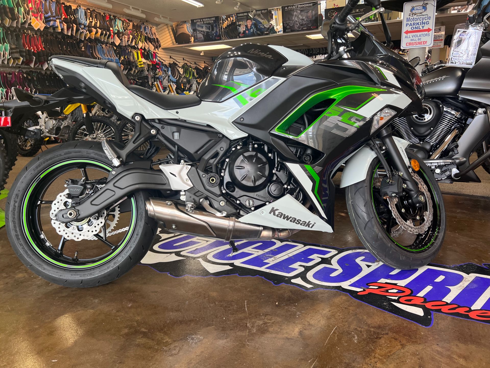 2022 Kawasaki Ninja 650 ABS in Clearwater, Florida - Photo 2