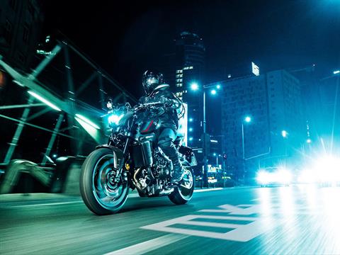 2022 Yamaha MT-09 in Clearwater, Florida - Photo 16